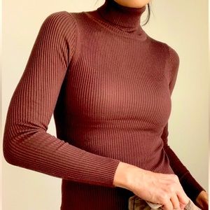 Brown knit turtleneck